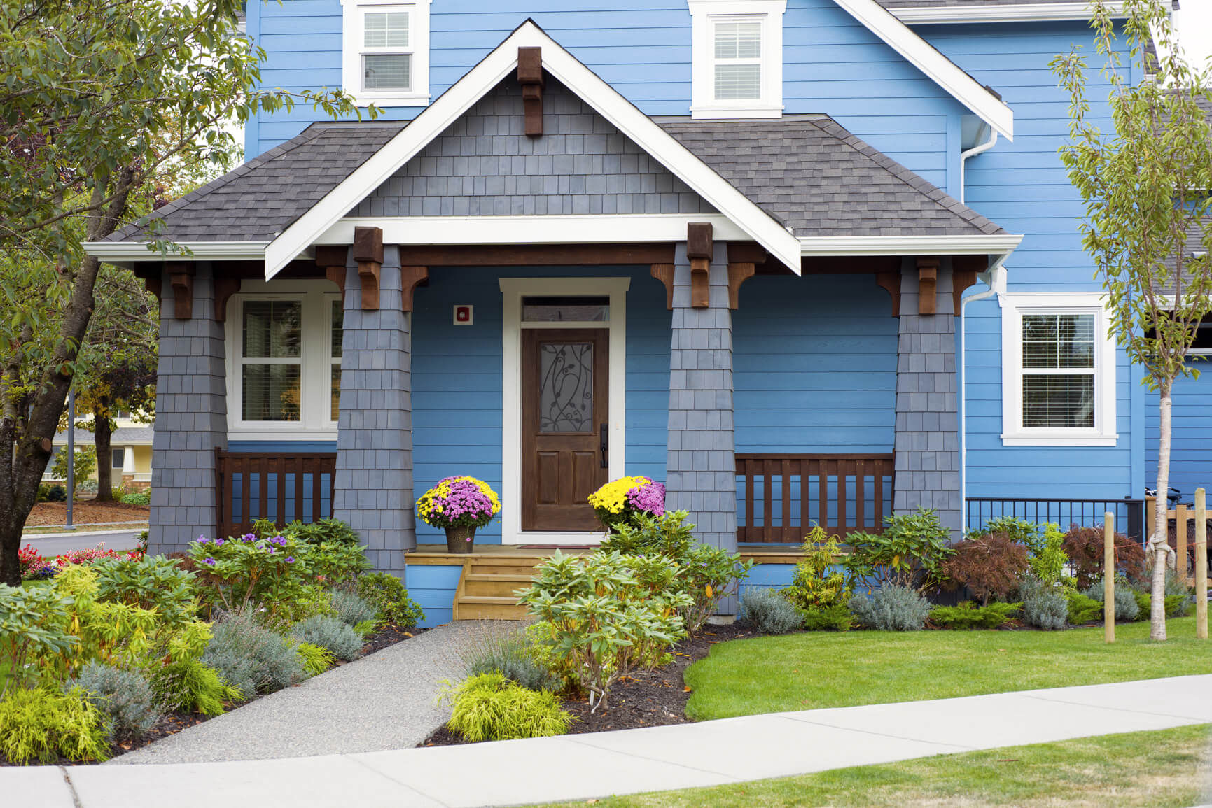 House Siding: Curb Appeal, ROI, and Aesthetics